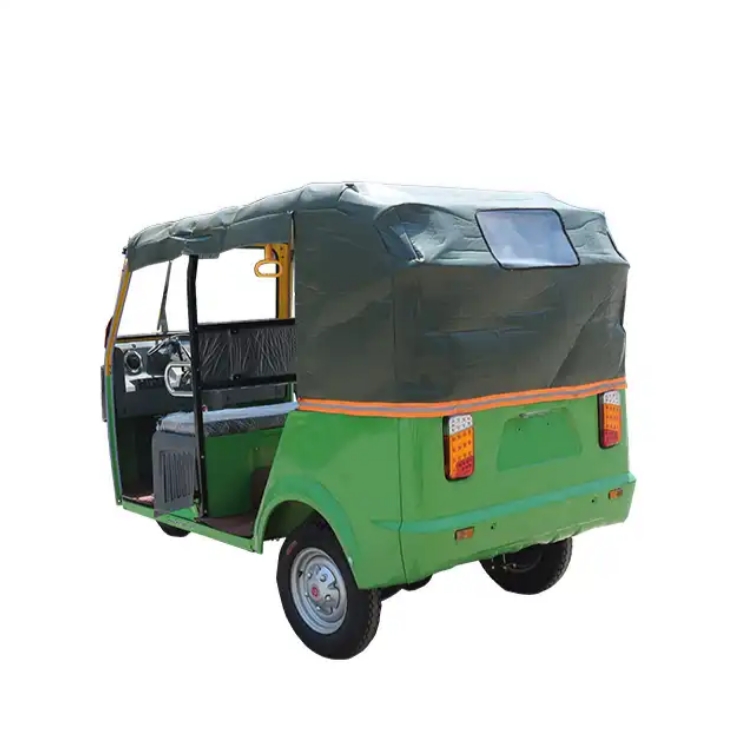Gas powered rickshaw indian bajaj tricycle